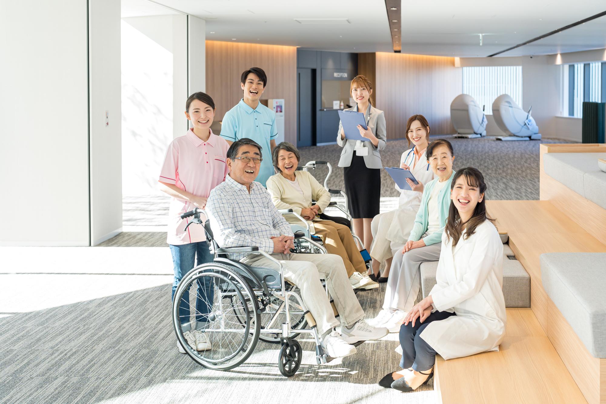 【介護職員】未経験から可能な介護スタッフ!!